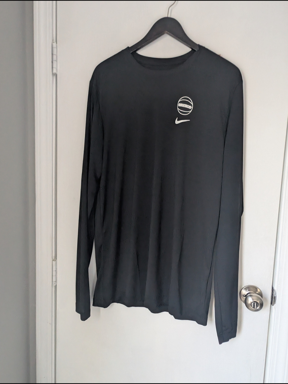 Nike Black Long-Sleeve Crew Neck Tee with White Logo